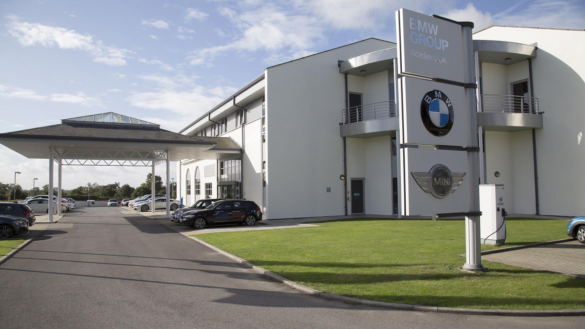 BMW Group Academy UK BMW Group Academy UK